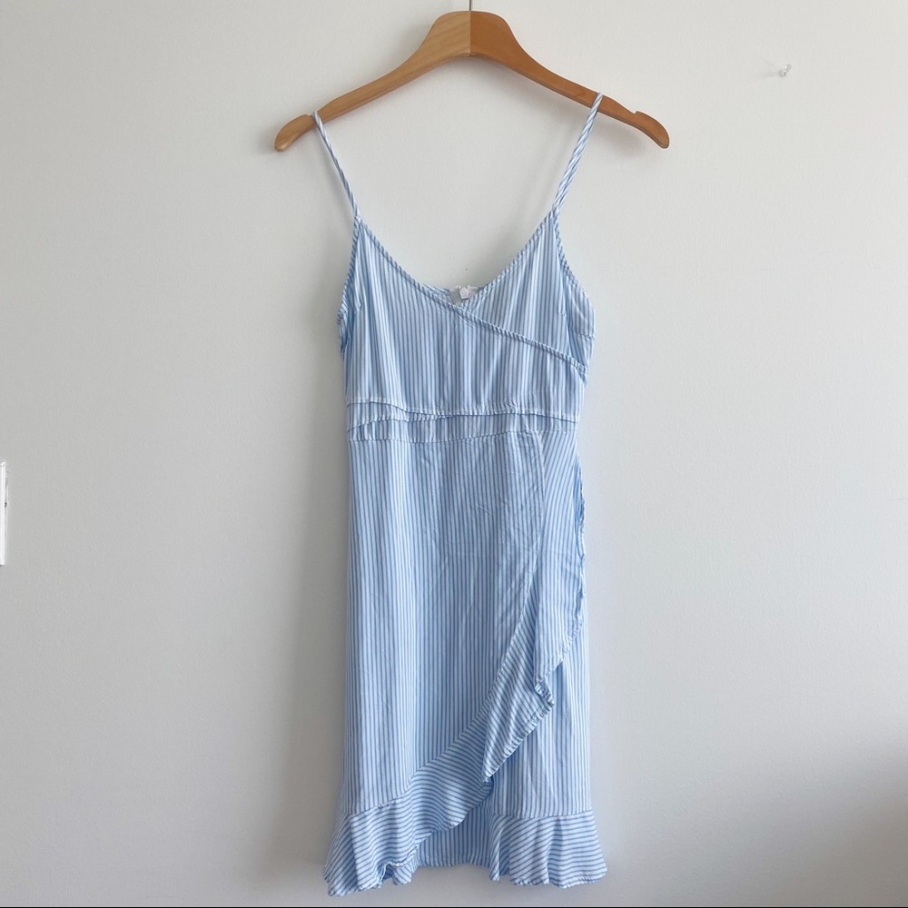 Divided H&M blue and white striped dress, size 2